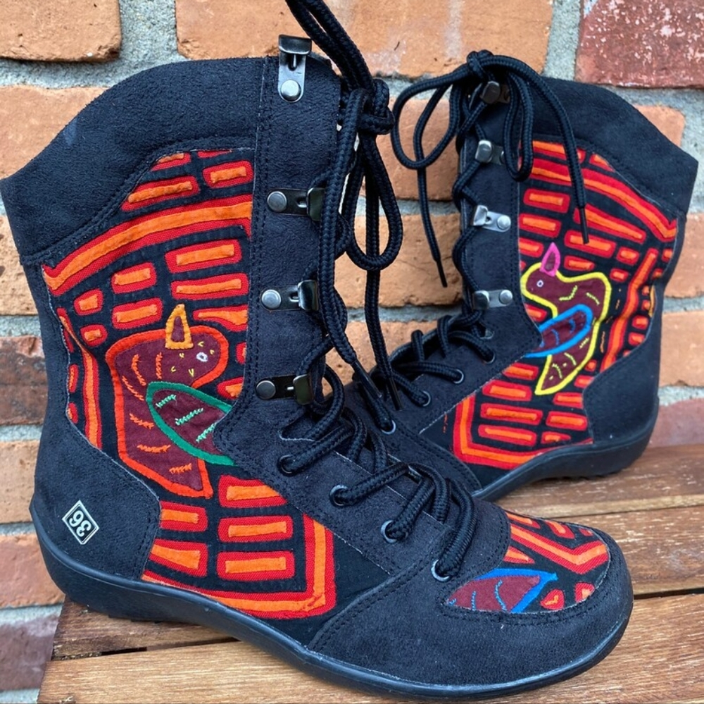 Boho Noncombat Boots Size 6. Soft Mola fabric. Vegan. Tribal. Colorful.